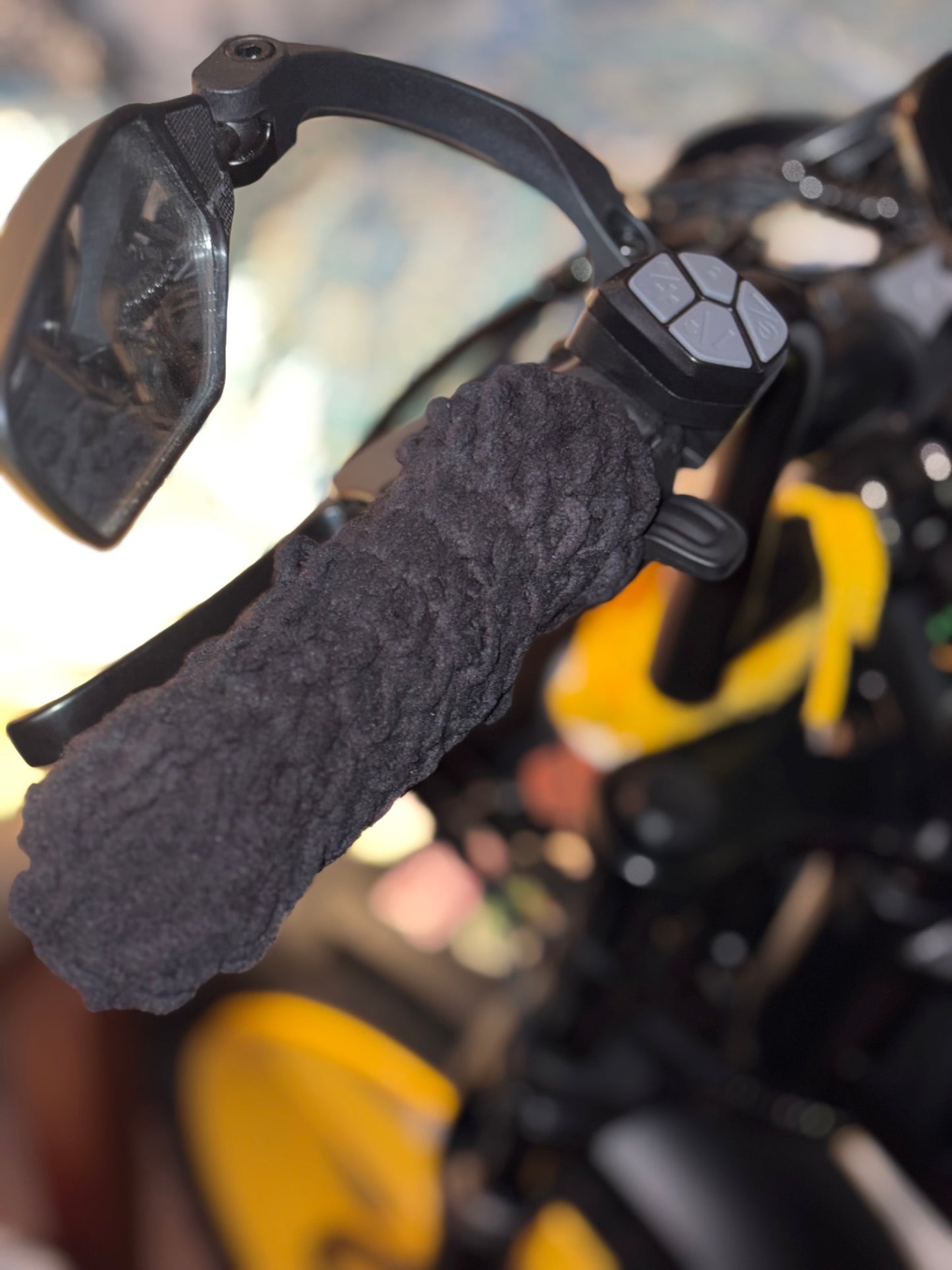 Crochet Bike Grip Covers by Cora